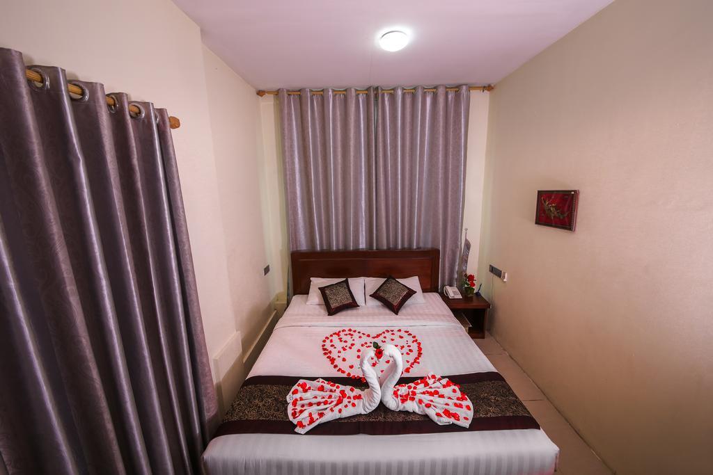 City Grand Hotel Mandalay Exterior foto